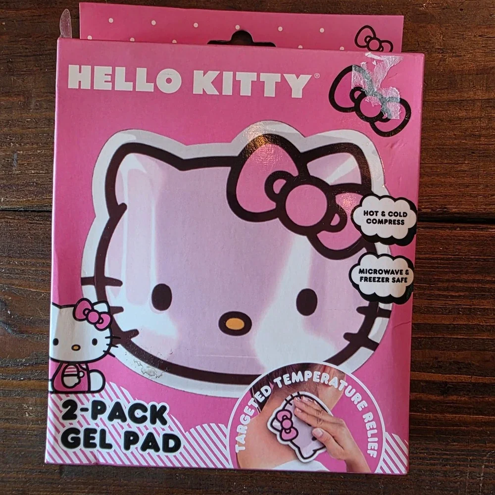 NWT Sanrio Hello Kitty set Travel cloud pillow, hot or cold gel pads & dish